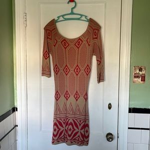 MED Dress made of stretchy material. Tan and coral like color from Aldo .